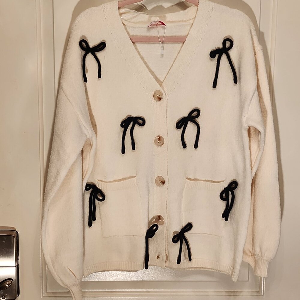Anthropology Button Down Bow Cardigan. - Picture 1 of 2